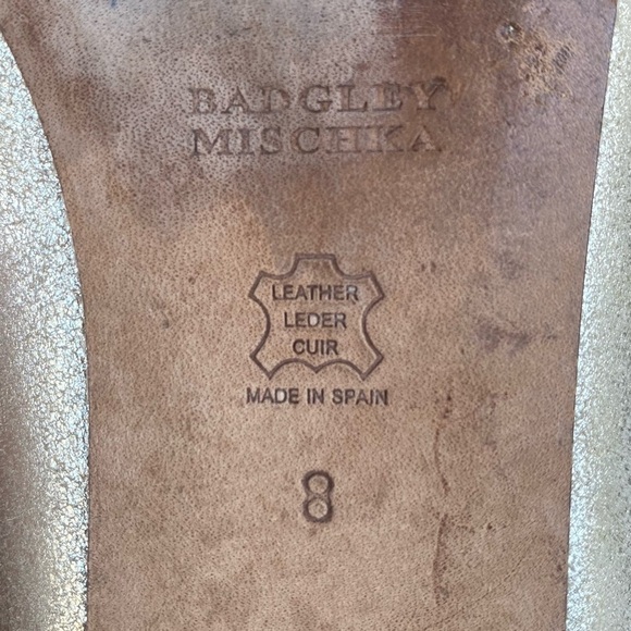 Badgley Mischka Taft Metallic Leather Rhinestone Open Toe Flat Size 8 Platino - Picture 14 of 16